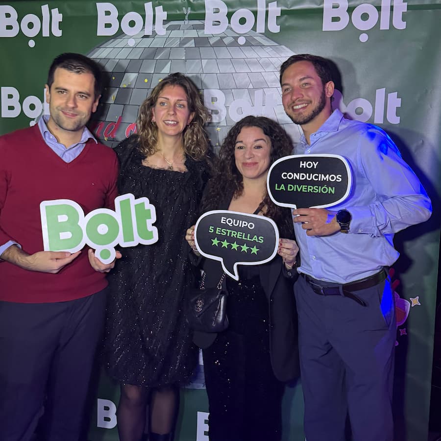 Cena de empresa bolt