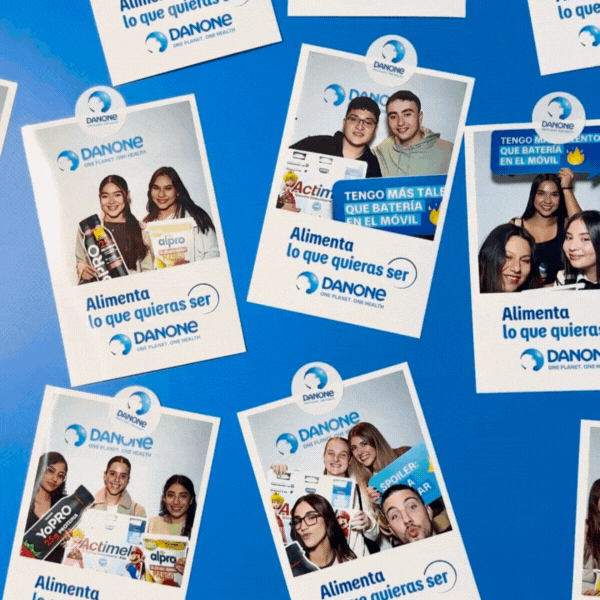 Fotos pegadas en photocall