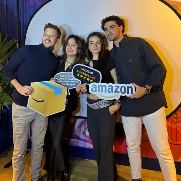 alquiler photocall corporativo Madrid