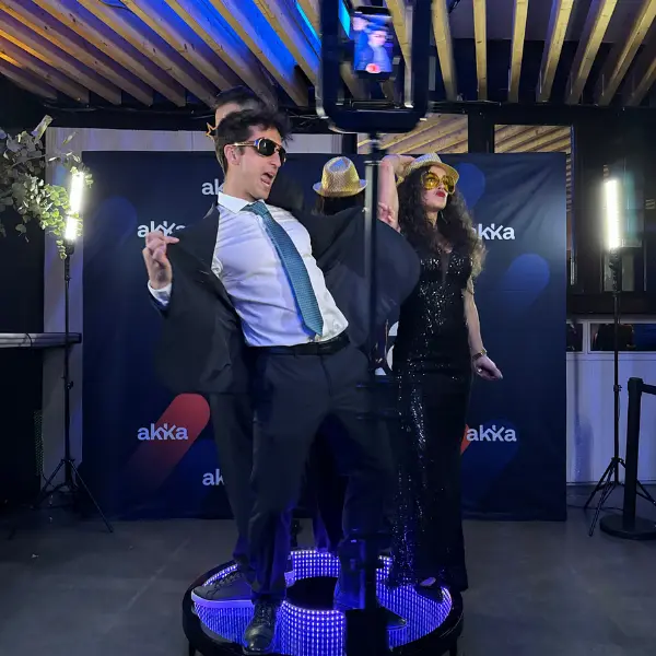 Plataorma giratora 360 para empresas